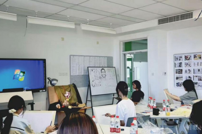 北京服装学院国际预科（美加方向）_教学环境1