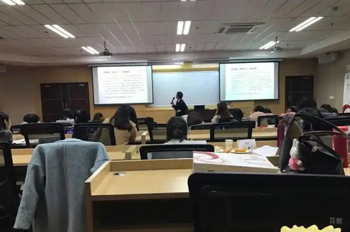 多媒体教室环境