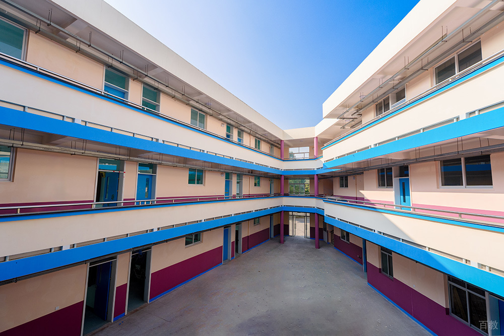 上海紫荆同文书院_学校环境图