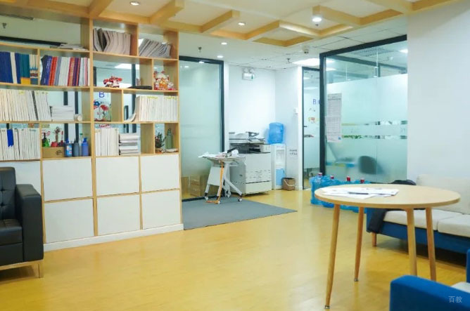深圳睿格国际教育_学校环境