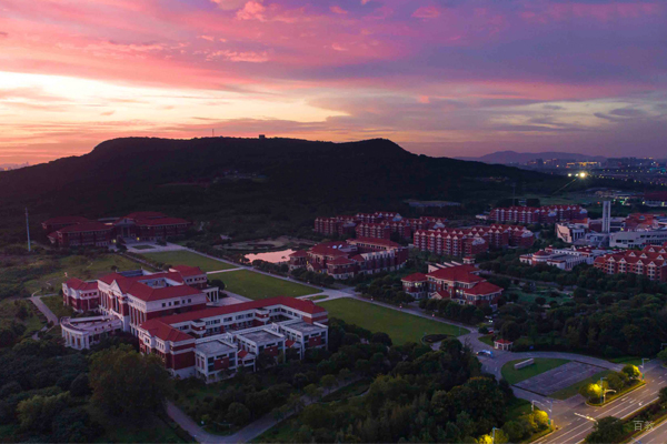 学校整体环境