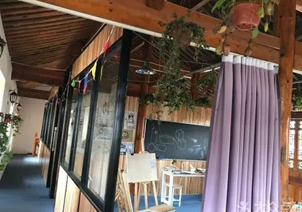 上海艺想非凡_学校环境一角1