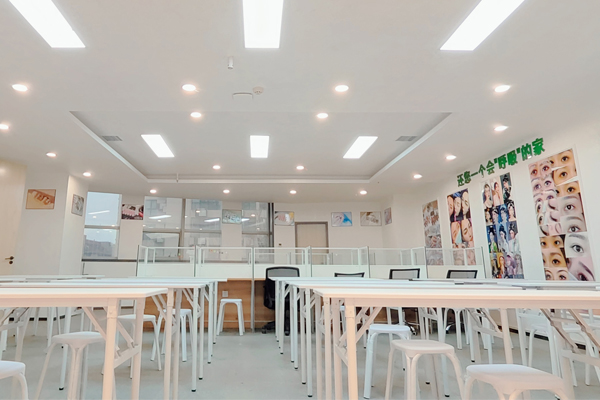 北京金善化妝學校_校園環境展示