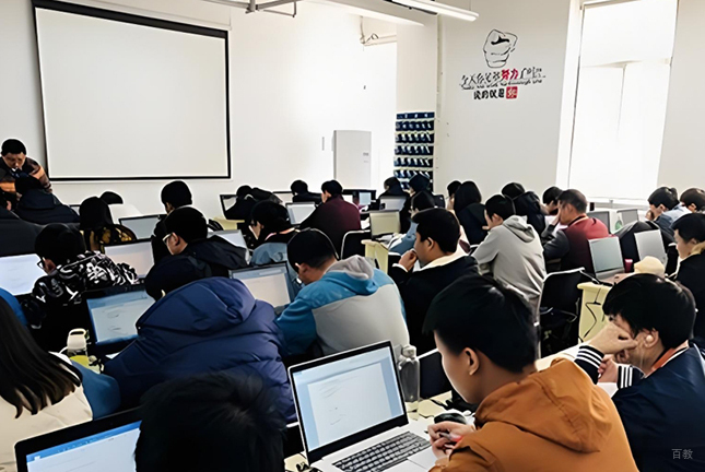 呼和浩特千锋教育_学校相册