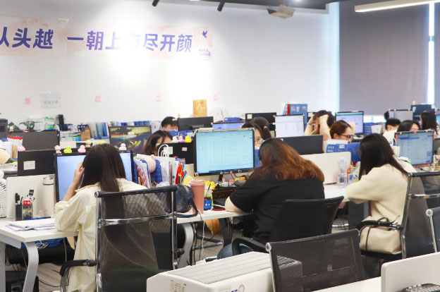 辦公室環(huán)境2