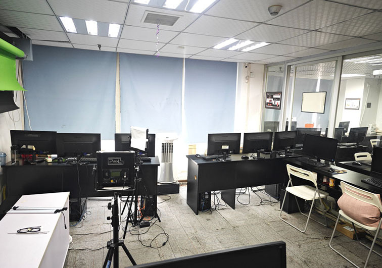 上海四叶草数字传媒_学校环境