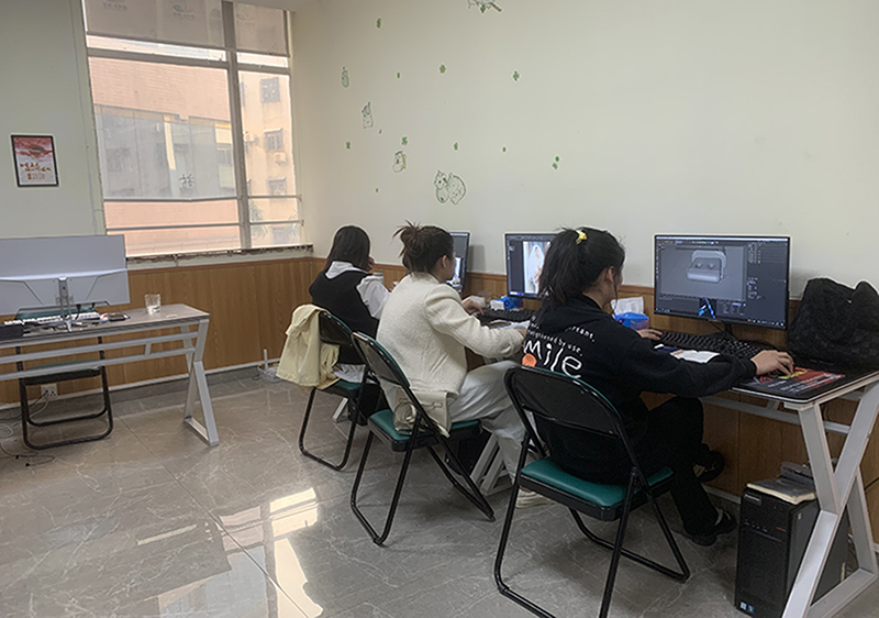 上海四叶草数字传媒_学校环境图片
