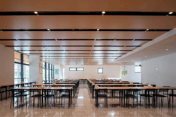 苏州山峰双语学校_餐厅环境