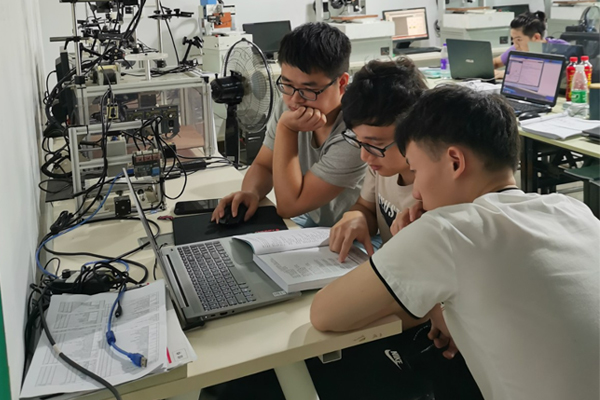 苏州鸟叔机器视觉培训_学校环境8