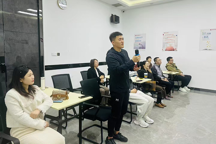 长春诚铭卡耐基口才培训_学校环境