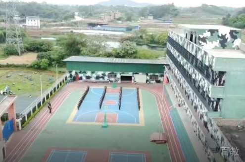 南宁天阔朝阳励志_学校环境