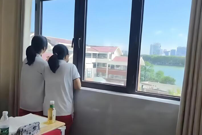 学校环境6