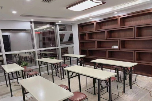 上海金善化妆学校_学习环境3