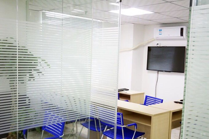 厦门一飞外语办公室环境