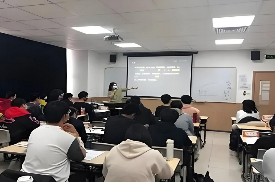 學員上課場景