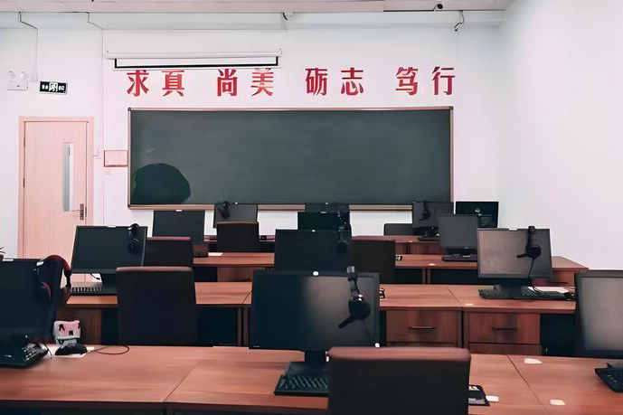 北京铭师堂高考复读_办公室环境2