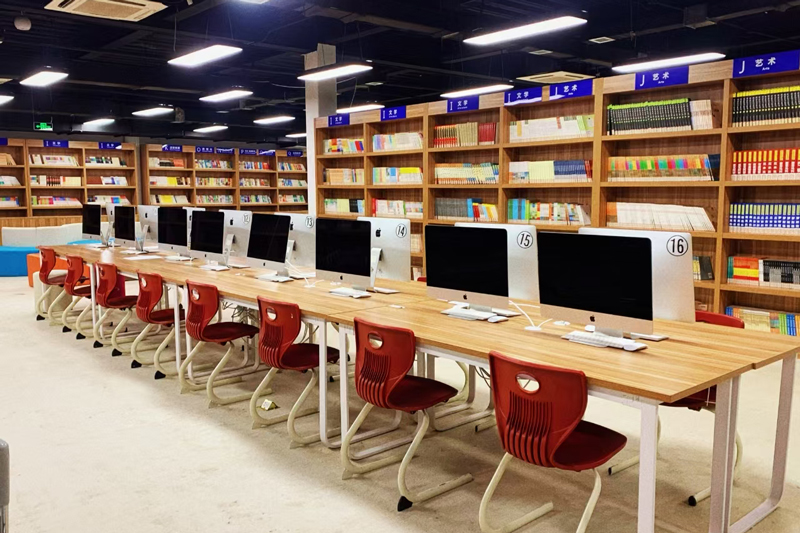 北京星元学校机房环境