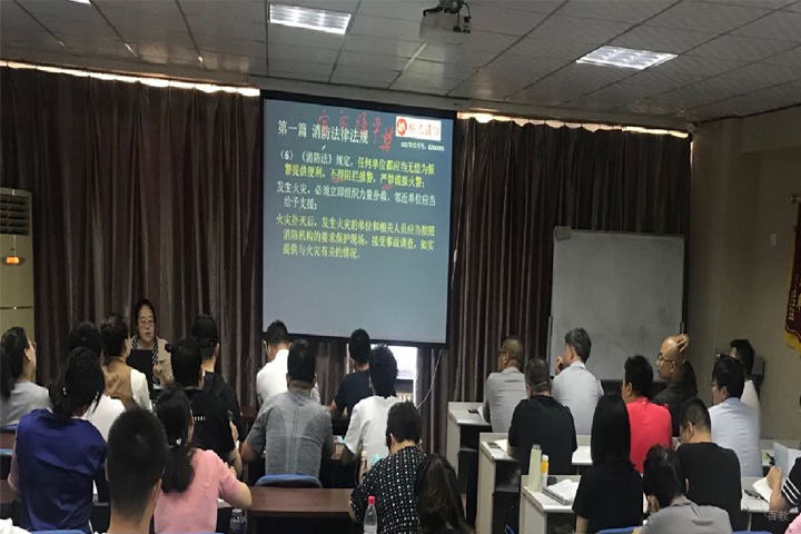 大连育恒教育_学校环境3