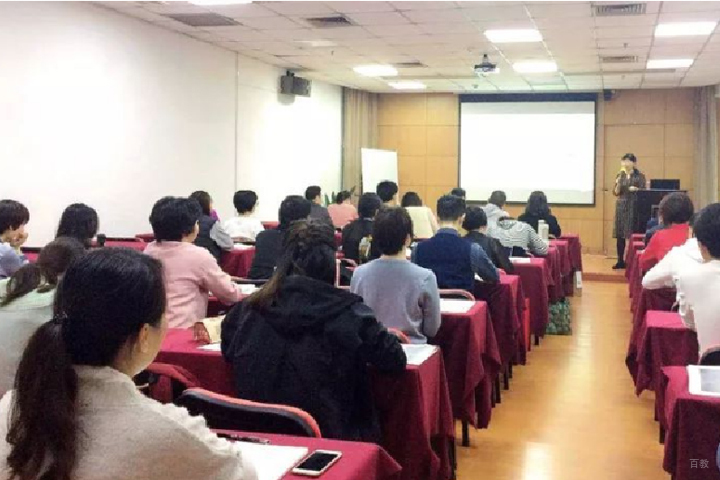 大连育恒教育_学校环境5