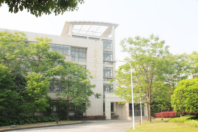 学校环境