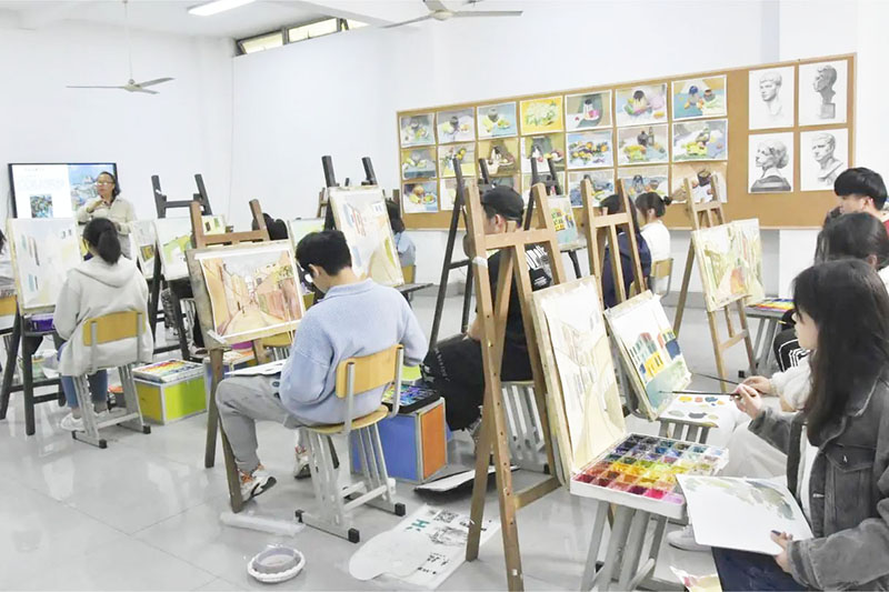 美术室环境图片