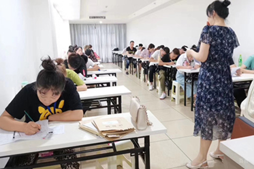 西安兰梦化妆美发学校_上课环境
