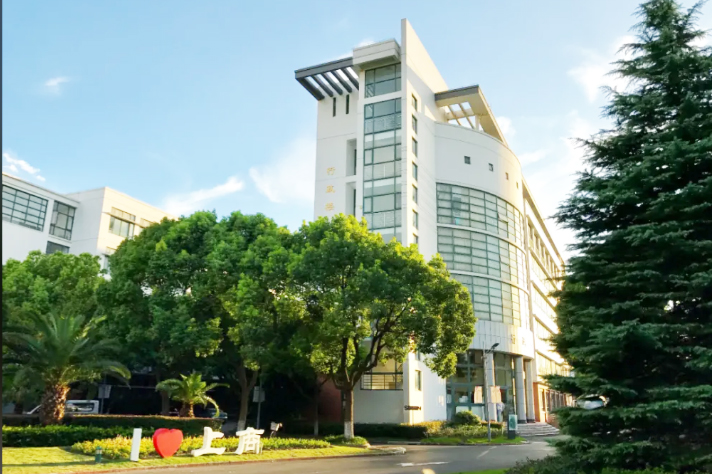 学校环境图片