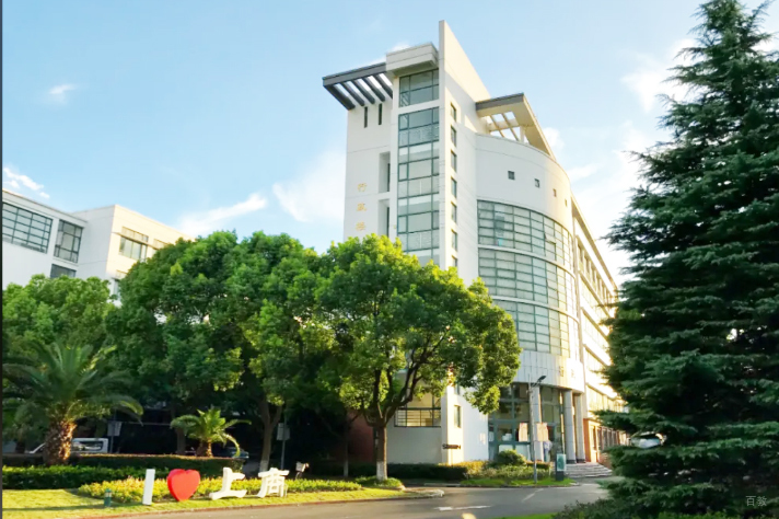 学校环境图片