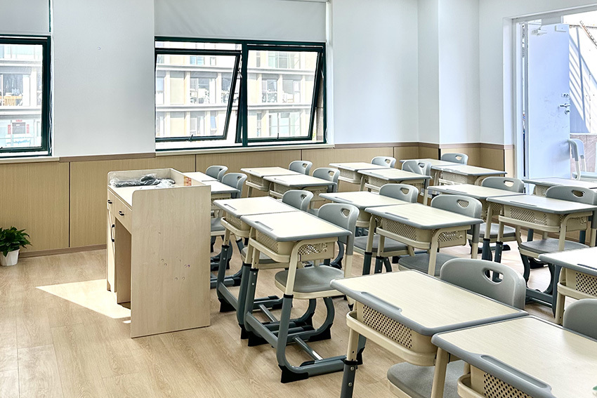上海新舟素养_教室环境照片
