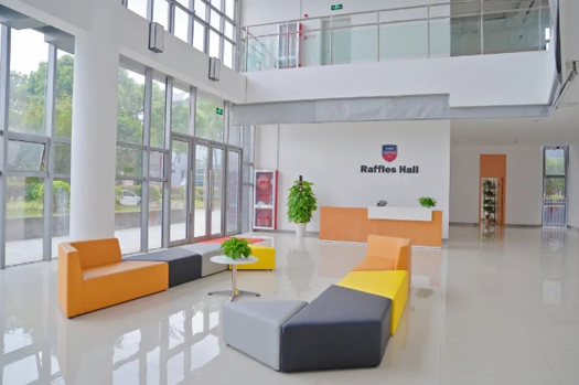 学校大厅环境