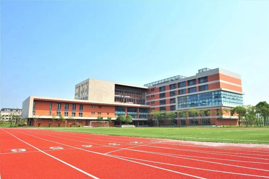 操场环境图片