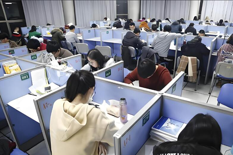 北京后保研教育_学习环境