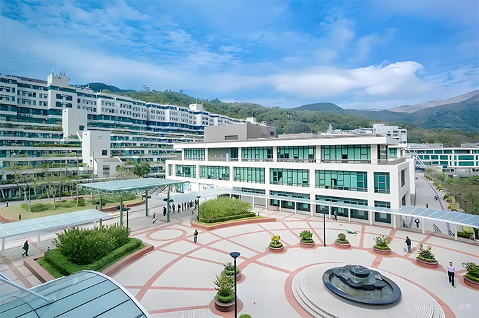 大连瑞德彩虹港澳留学_学校环境