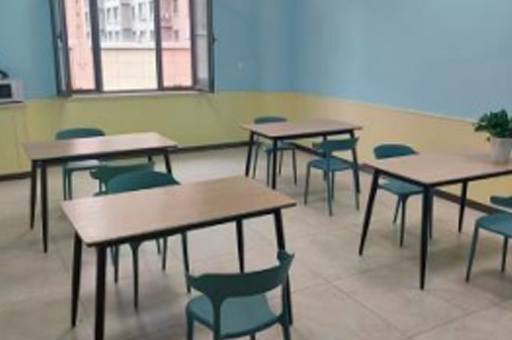 乌鲁木齐青葵教育_学校教室环境