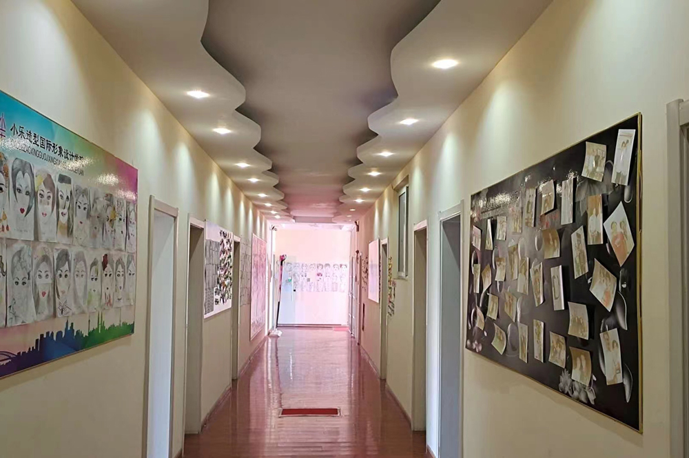 石家庄小乐化妆培训学校_教学环境4