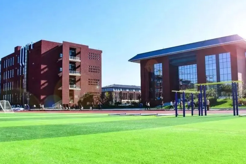 晋中市博雅培文实验学校_学校环境