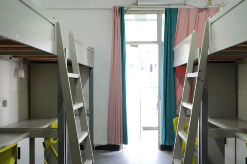 上海新知硕博国际教育宿舍环境