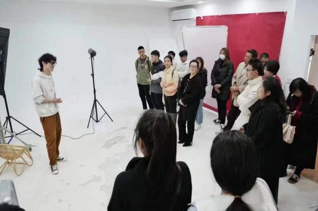 佛山91教育_老師授課場(chǎng)景2