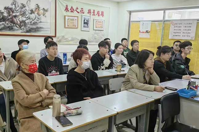 太原晨会日语_学习环境