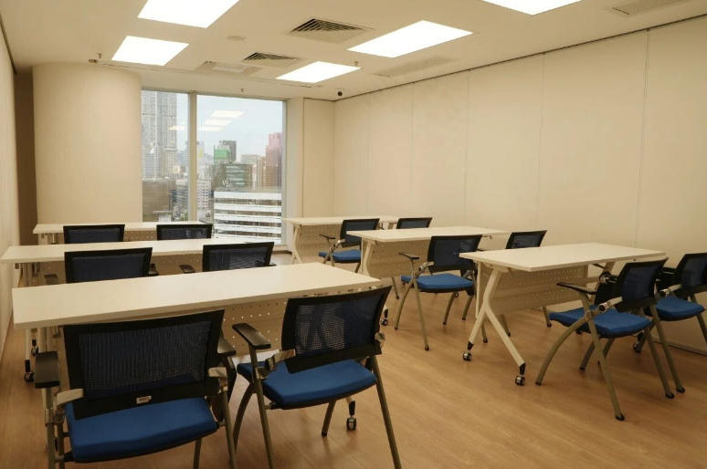 深圳51Talk香港升学中心_上课教室环境1