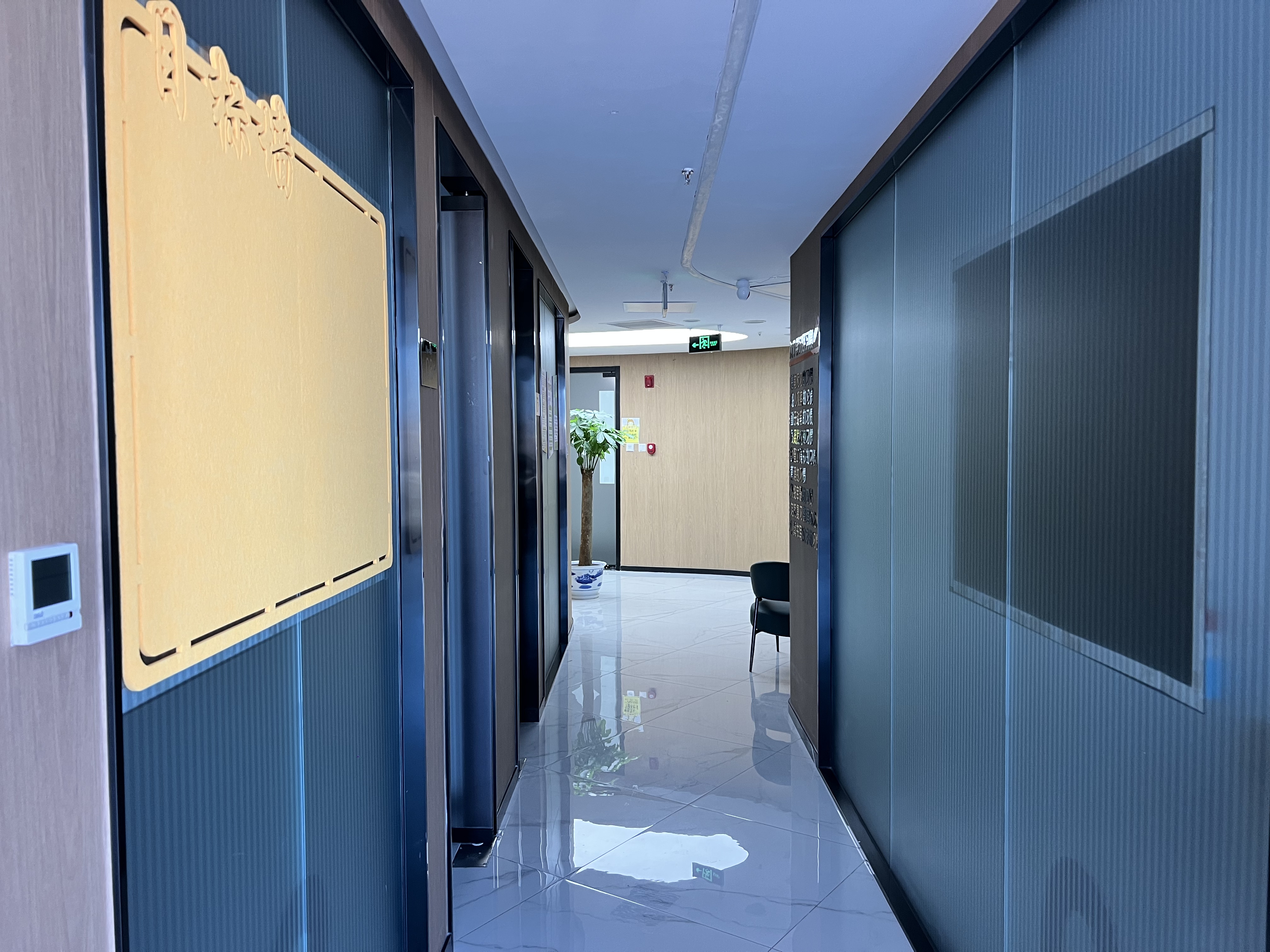 北京巴仑思教育校区走廊