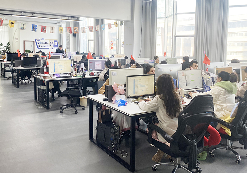 成都融跃教育_办公室环境