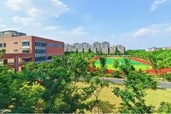 学校环境