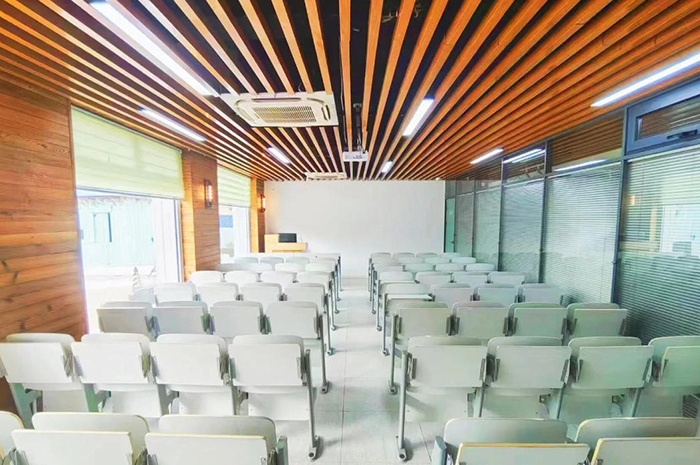 學(xué)校相冊(cè)