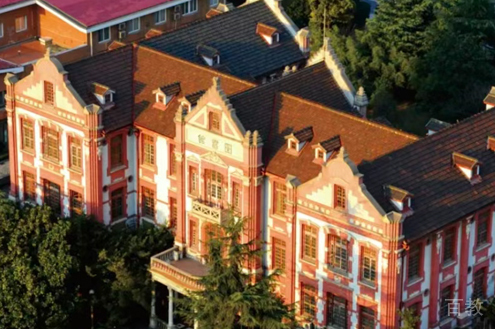 天津交徐留学_ 学校环境10