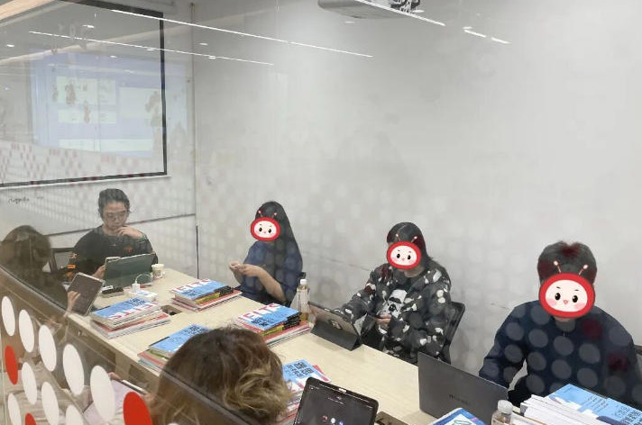 广州梦洋留学_学员上课场景1