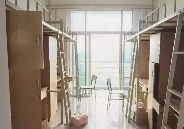 华南农业大学_学生宿舍