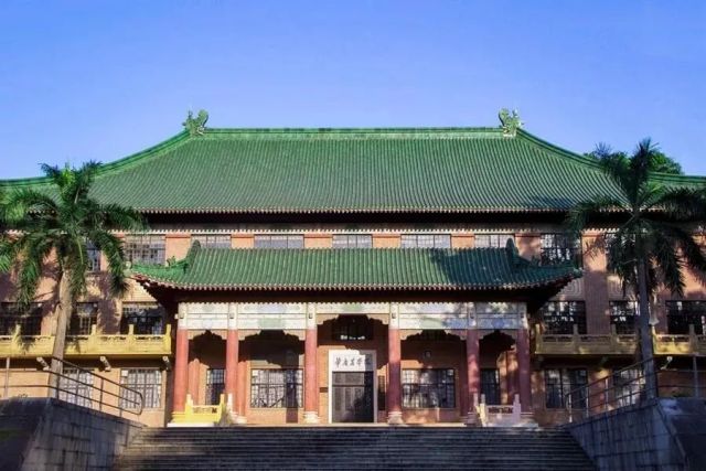 华南农业大学_学校的图书馆