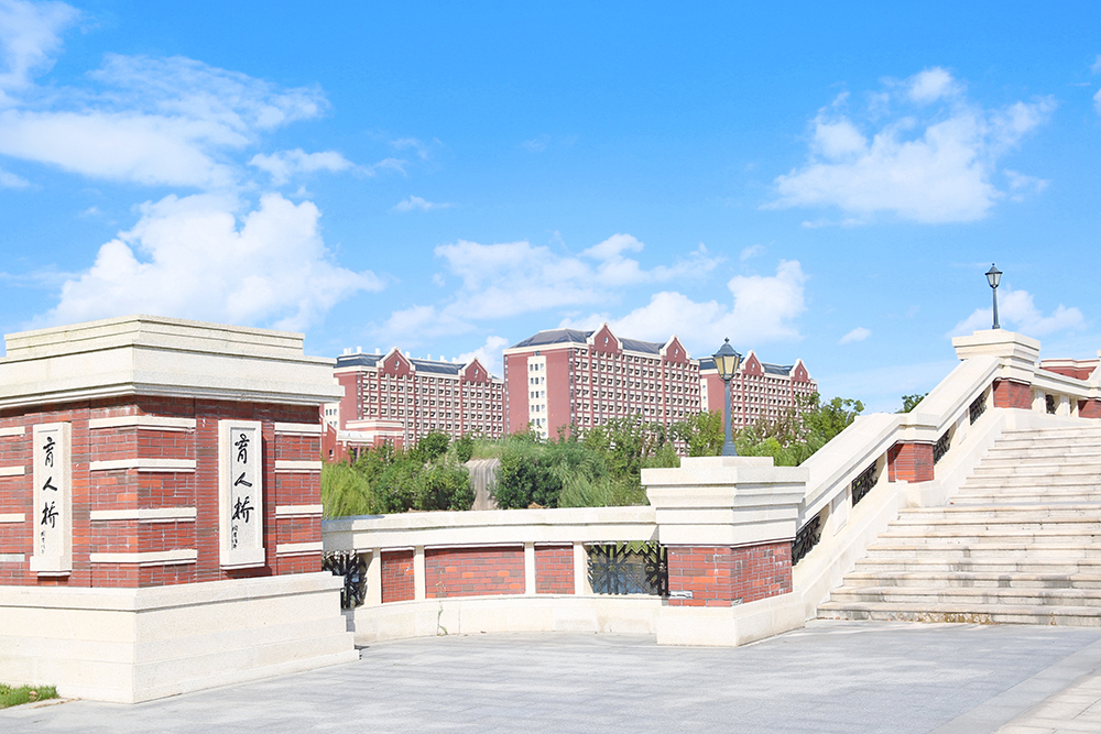 上海建桥融中_学校环境照片