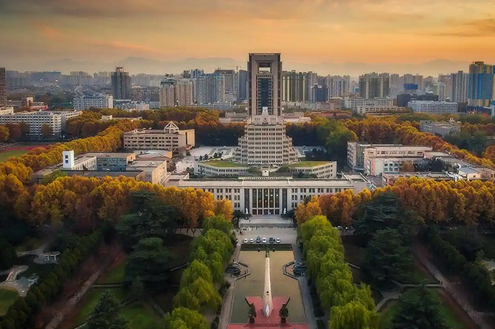 上海璐斐教育_学校环境8